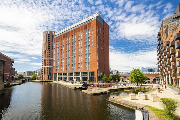 DOUBLETREE BY HILTON LEEDS CITY CENTRE header image