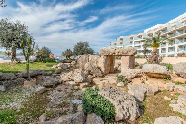 DOUBLETREE BY HILTON MALTA header image