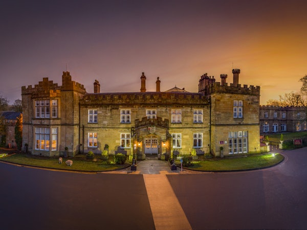 MERCURE BLACKBURN DUNKENHALGH HOTEL & SPA header image