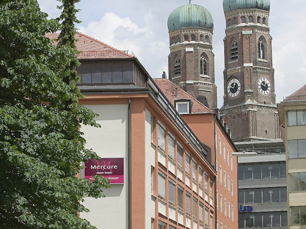 MERCURE HOTEL MUENCHEN ALTSTADT header image