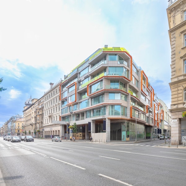 NH COLLECTION BUDAPEST CITY CENTER header image