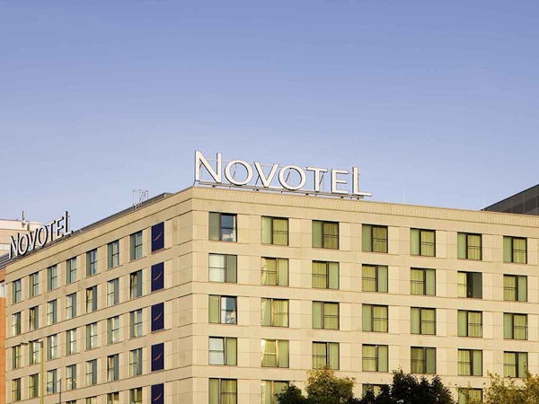 NOVOTEL BERLIN MITTE header image