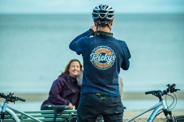 FROM THE CITY TO THE SHORE OF LEITH header image