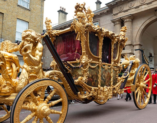 THE ROYAL MEWS -  BUCKINGHAM PALACE header image