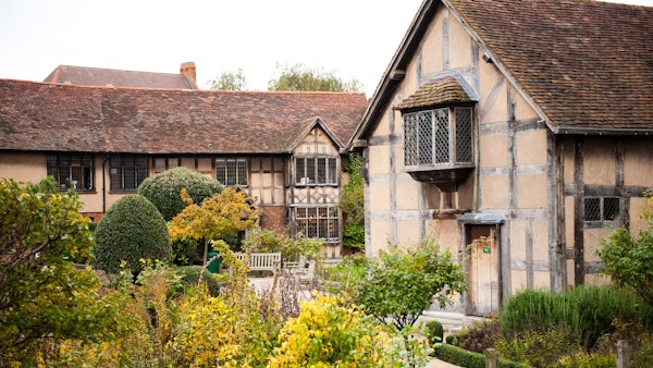 SHAKESPEARE'S BIRTHPLACE header image